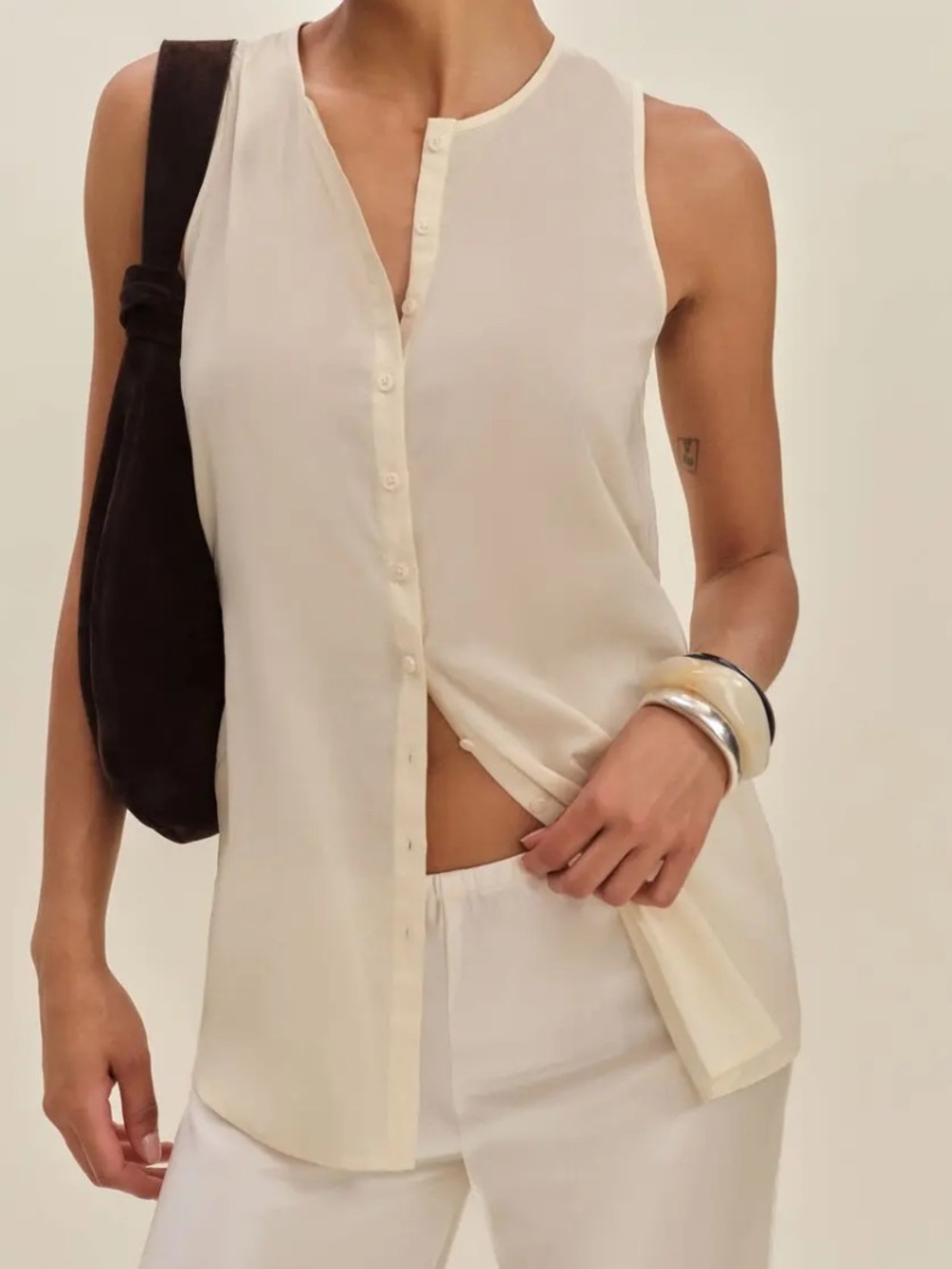 NWOT! Reformation Floria Cream Sleeveless high neck Button-Front top